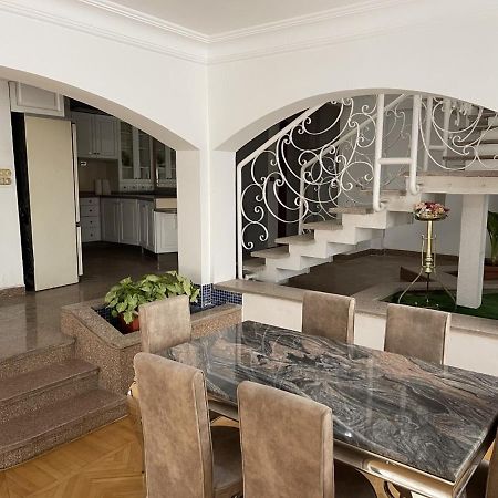Heliopolis Modern 2Bdr Apartment Kairo Eksteriør bilde